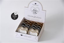 PB - CDU Box with 12 Mini Heart Dishes - LOVE IS IN THE AIR